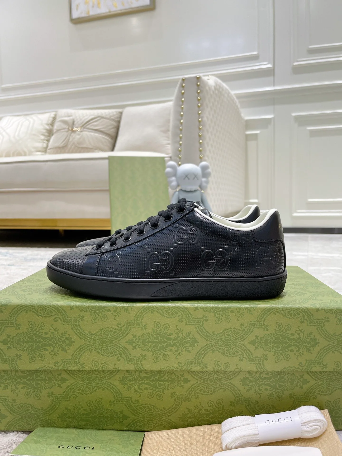 Кроссовки Женские Gucci 17620461
