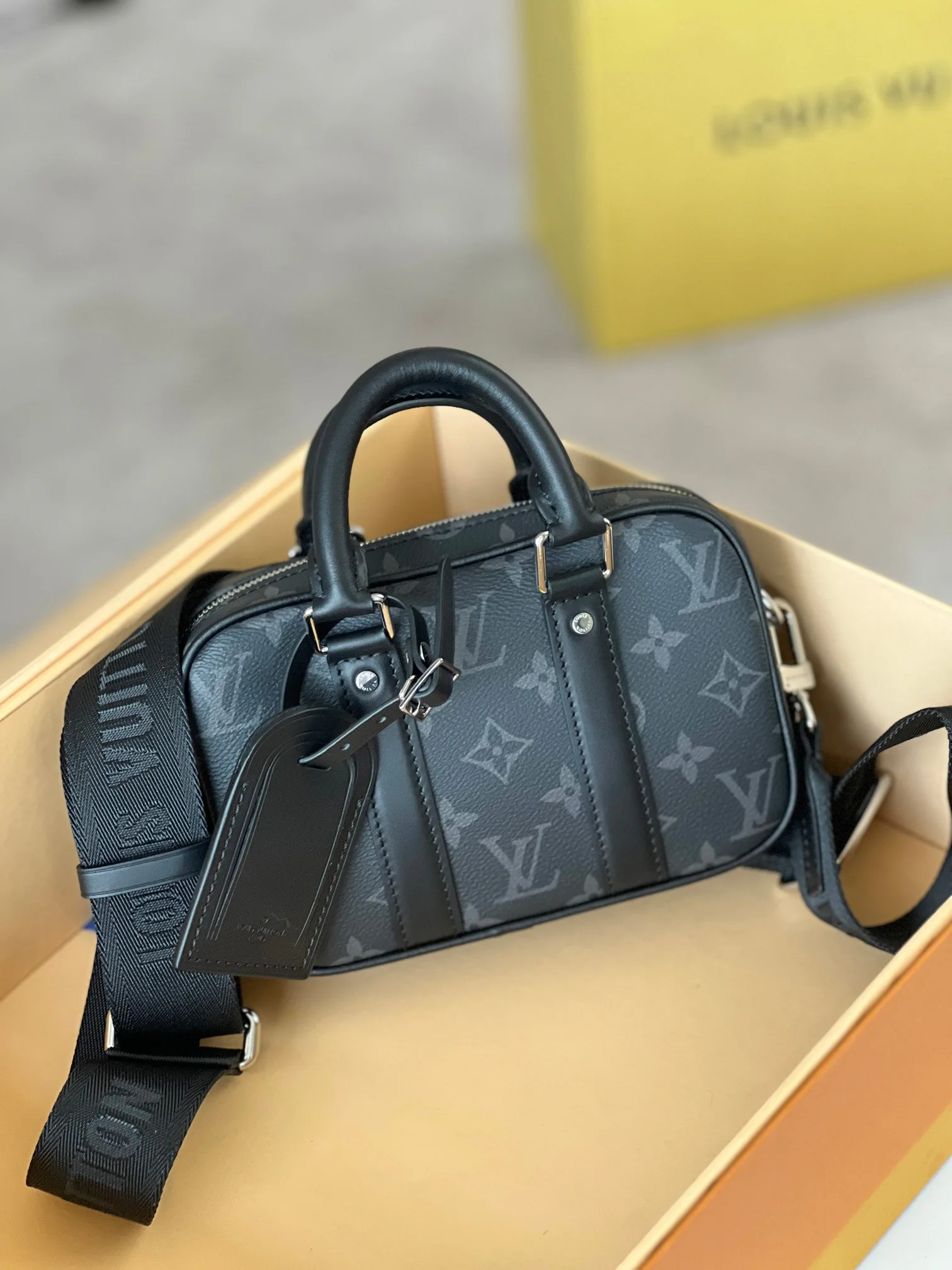 Сумки На Ремне Женские Louis Vuitton 8143