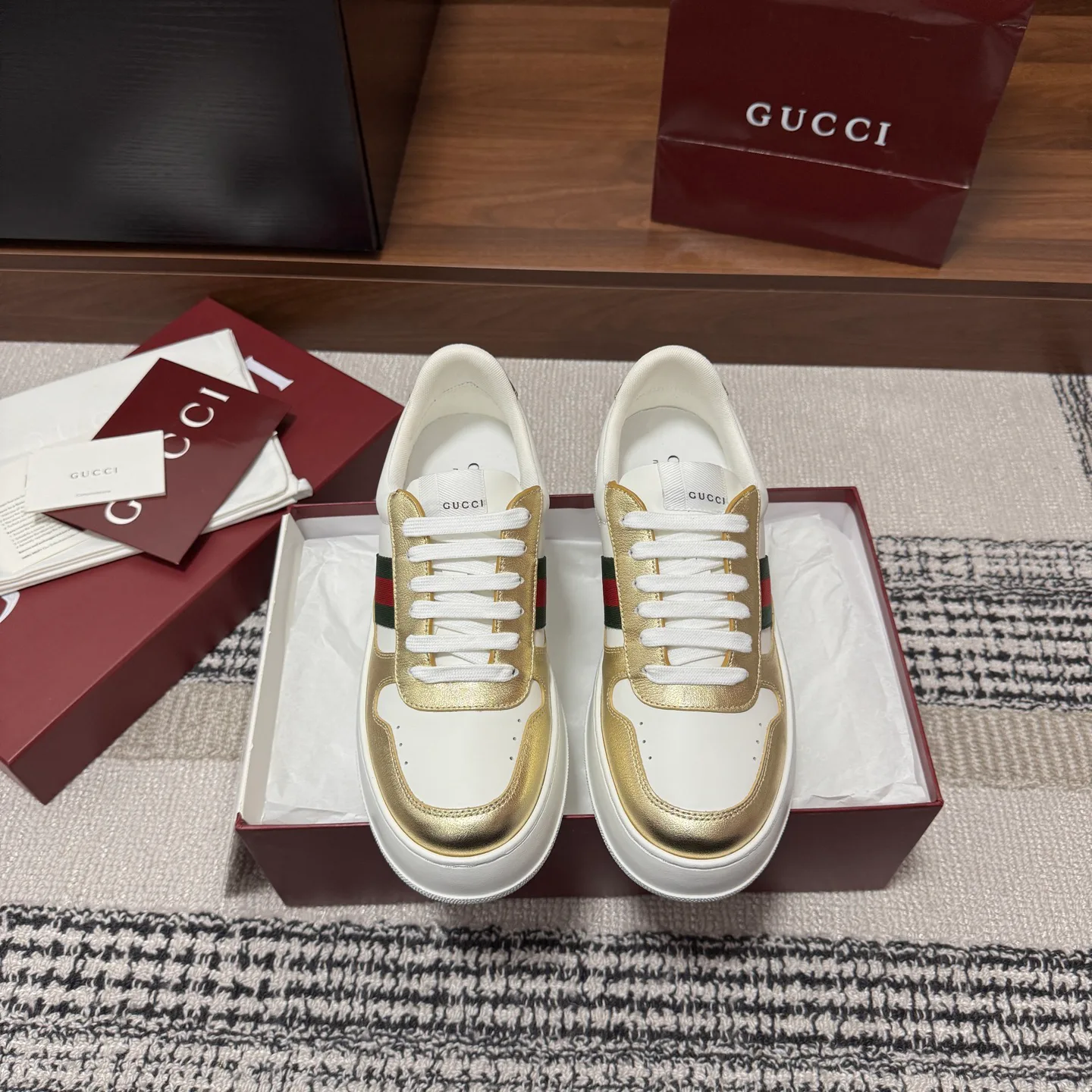 Кроссовки Женские Gucci 1225470