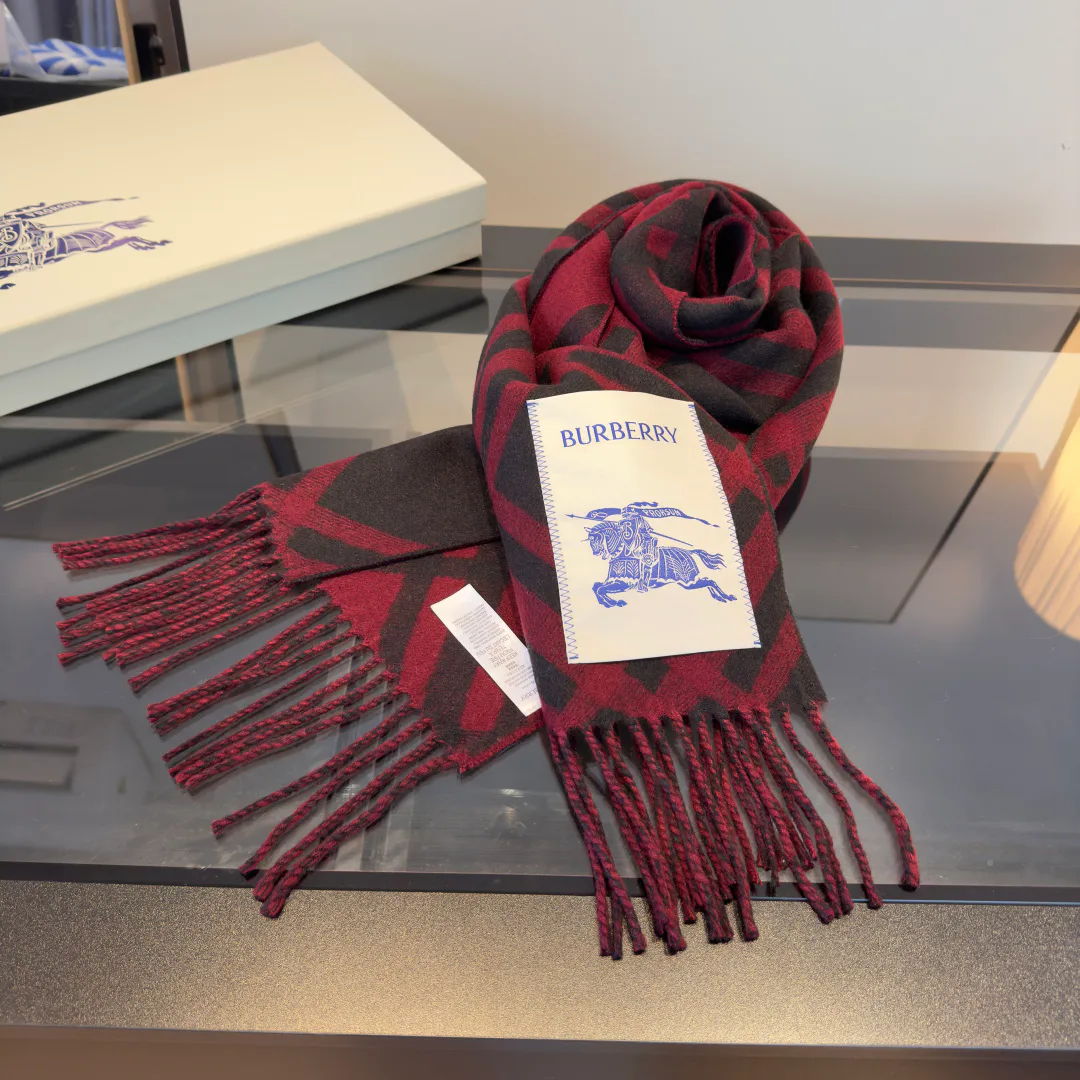 Шарфы Burberry 1303442