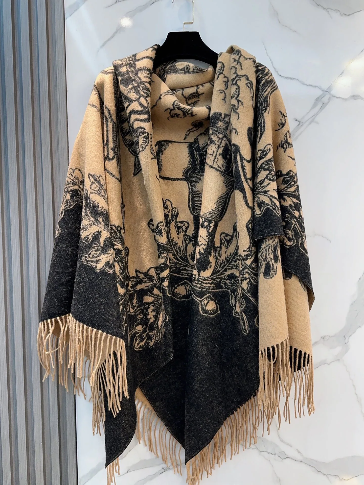 Шарфы Burberry 386964