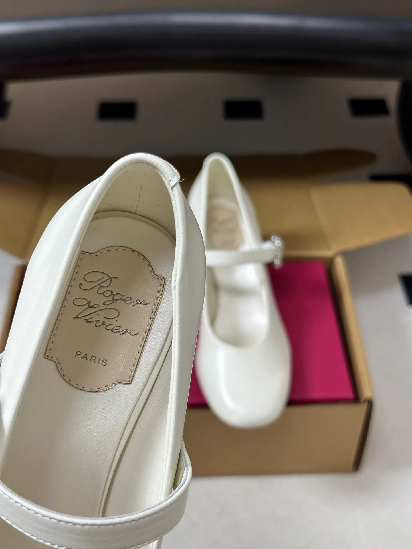 Туфли Женские Roger Vivier 18041484
