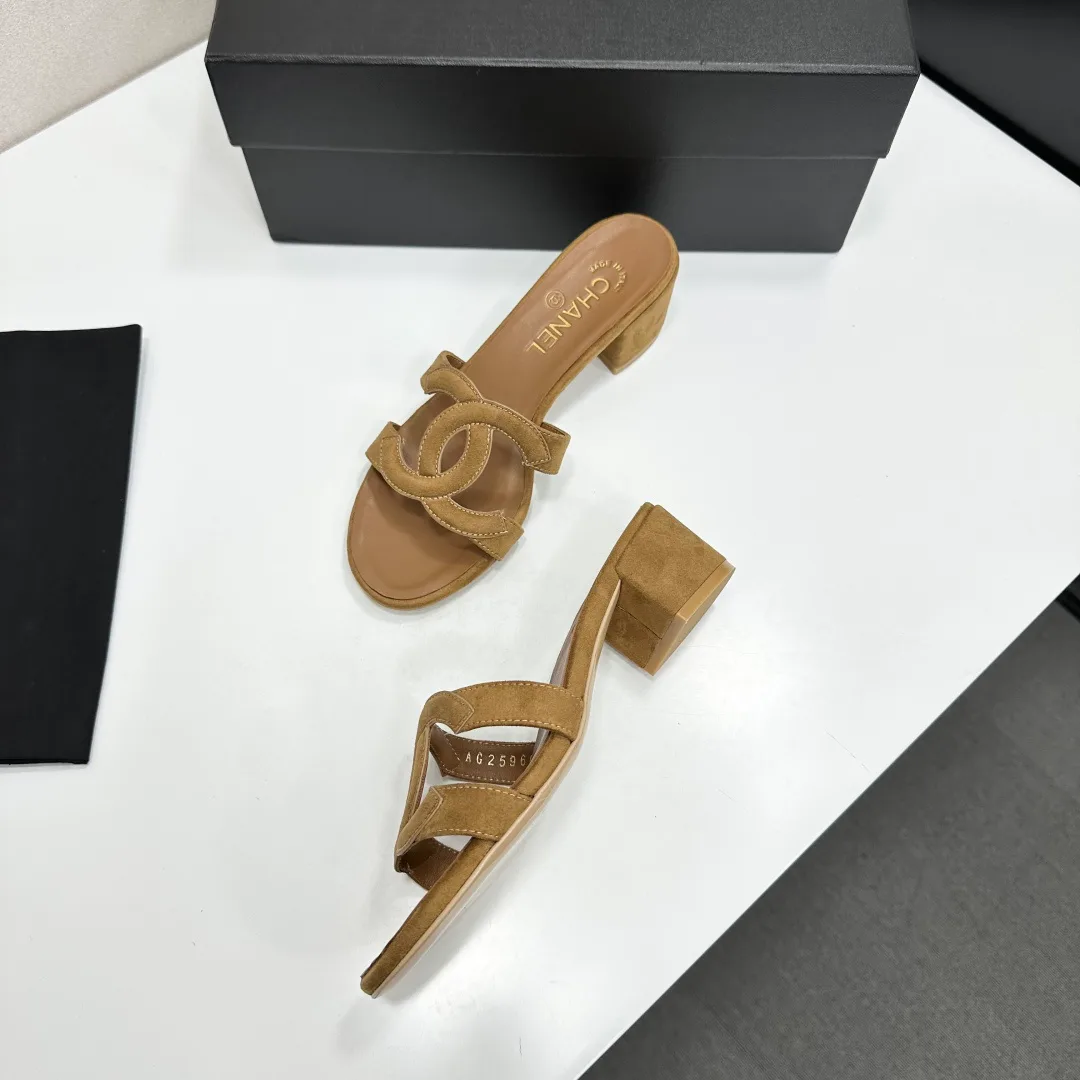 Босоножки Женские Chanel 11579291