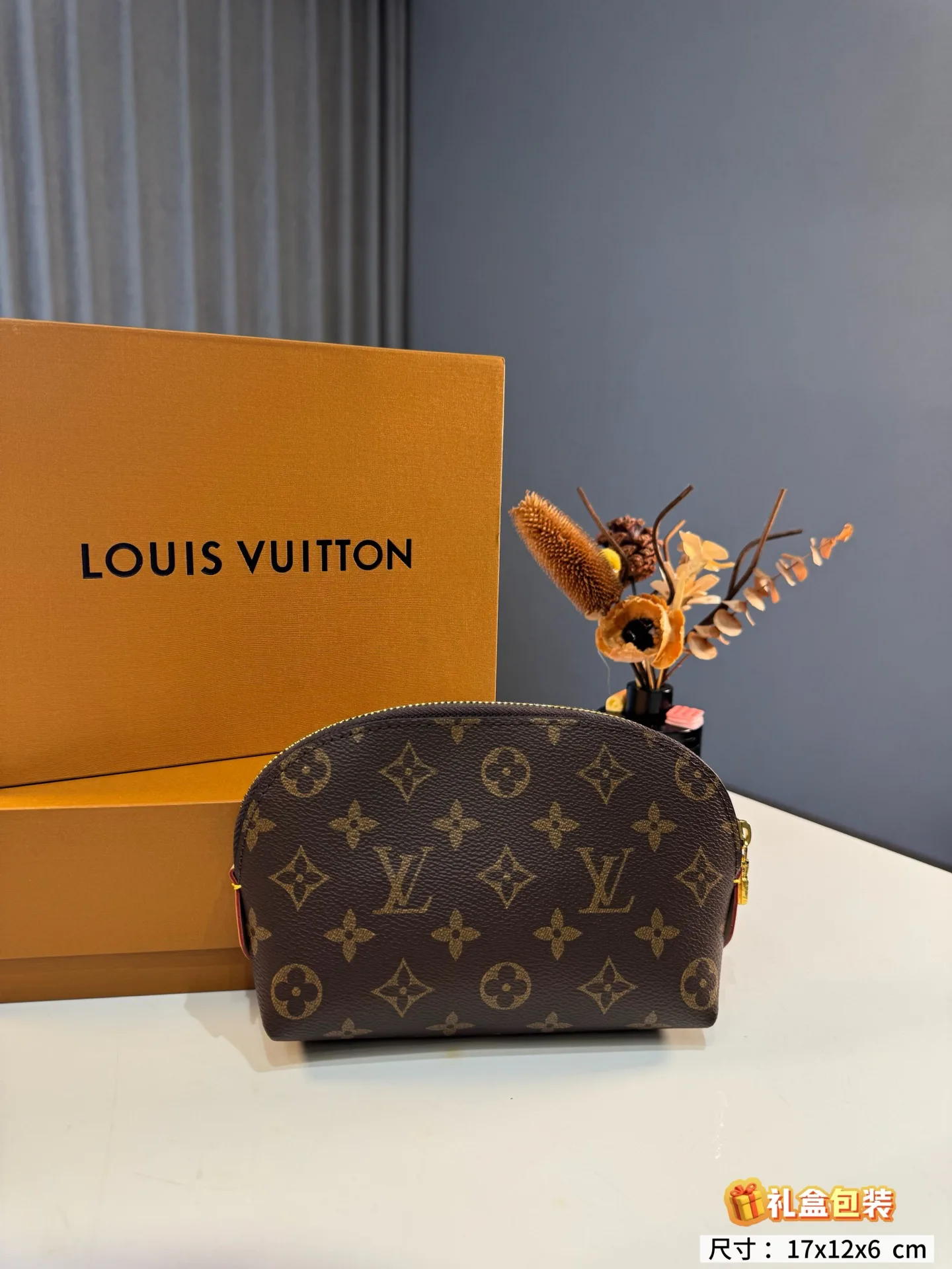 Клатчи Женские Louis Vuitton 18013766