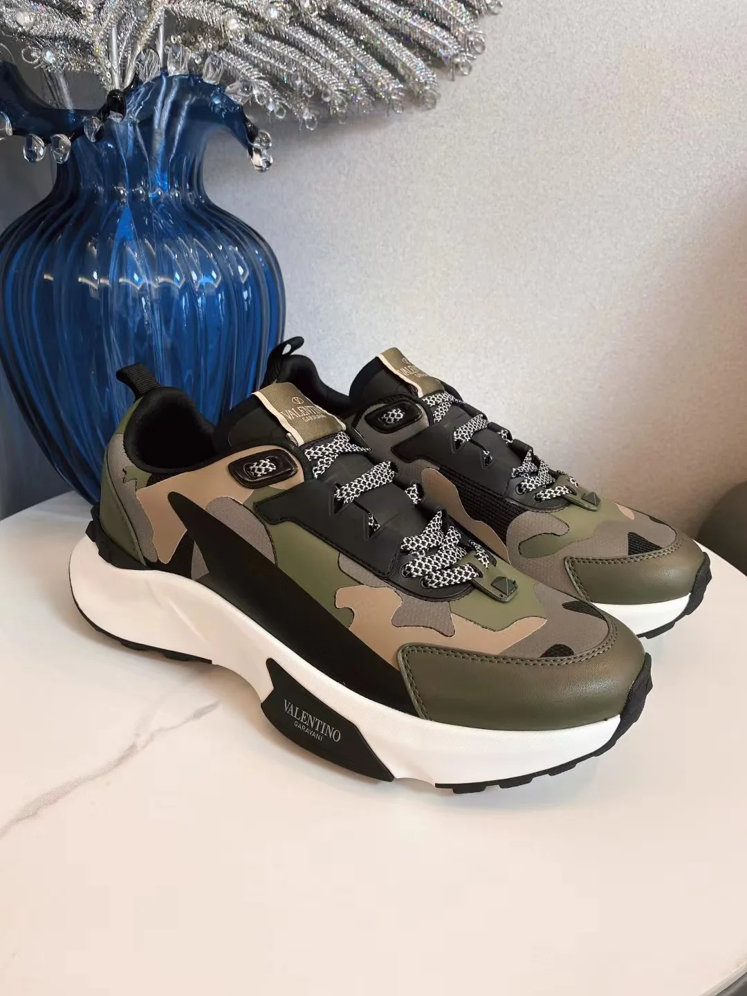 Кроссовки Мужские Valentino 21324