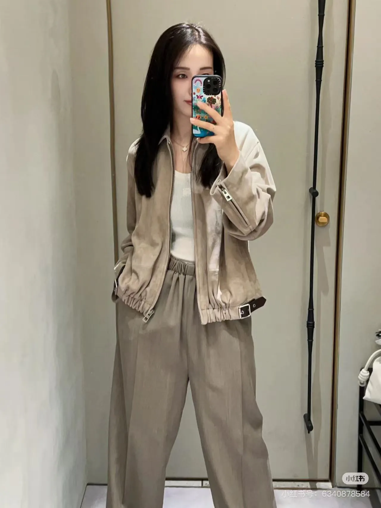 Кожаные Куртки И Дублёнки Женские Loewe 2768548