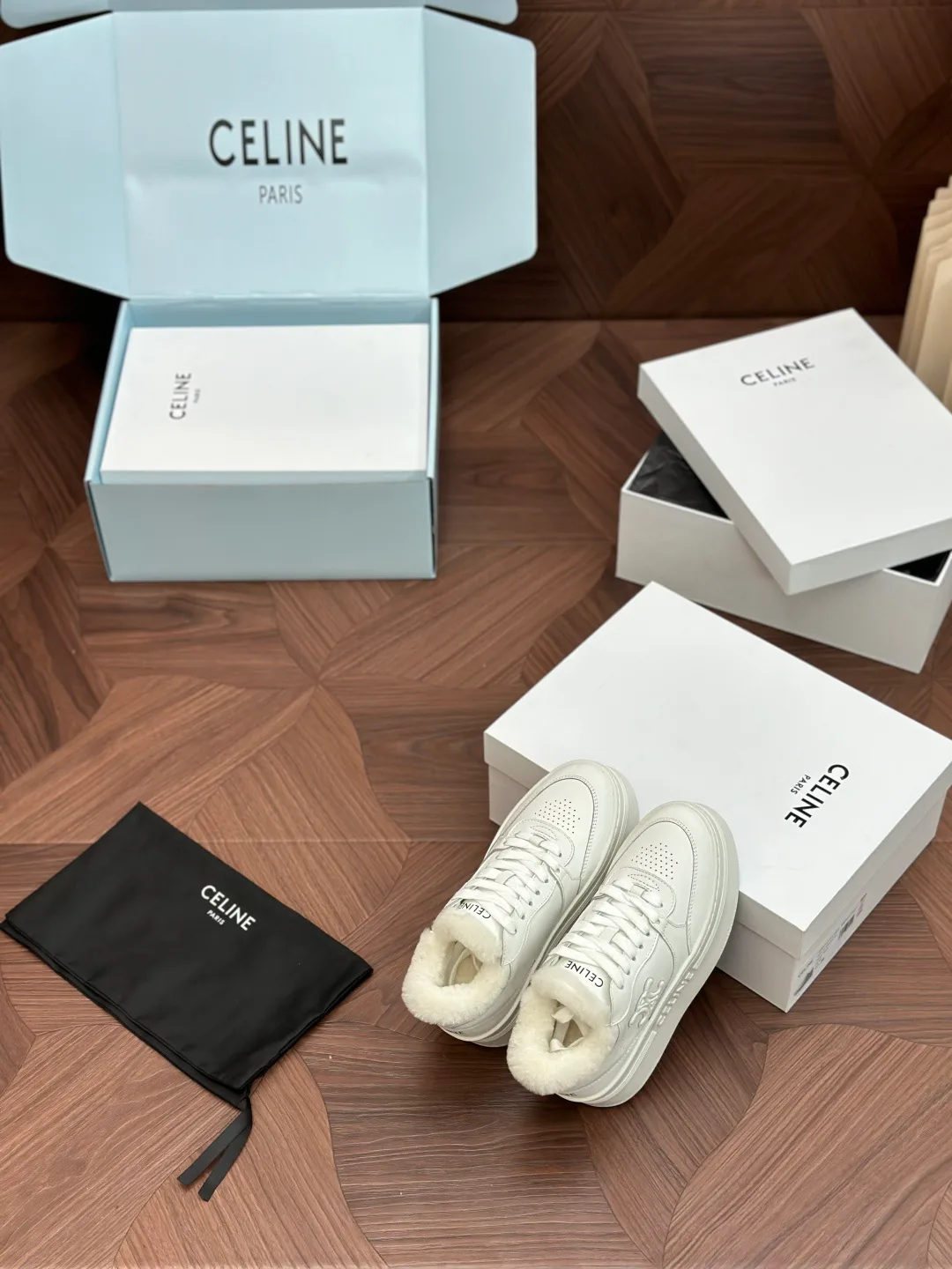 Кроссовки Женские Celine 18981698