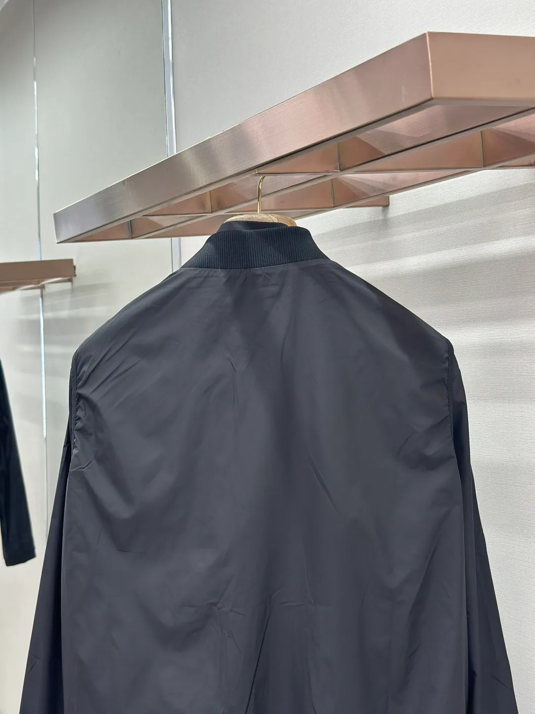Куртки И Пуховики Мужские Moncler 17468332