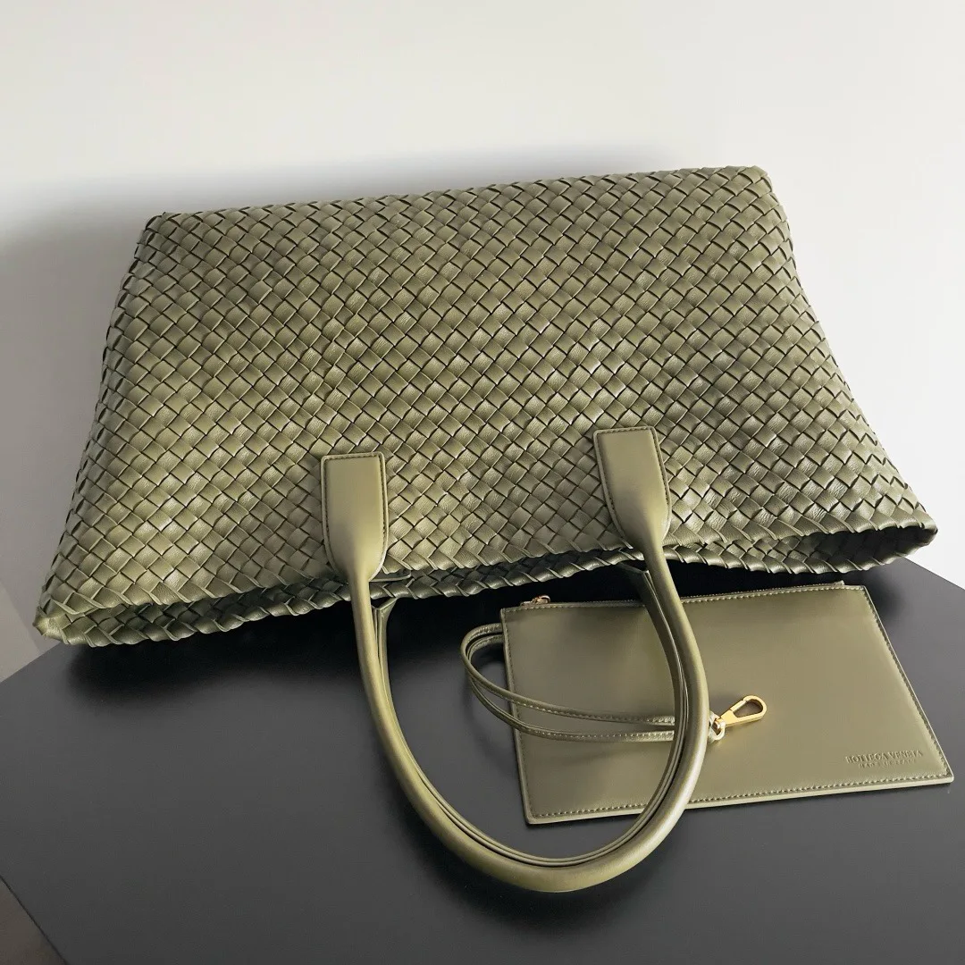 Классические Сумки Женские Bottega Veneta 11387807