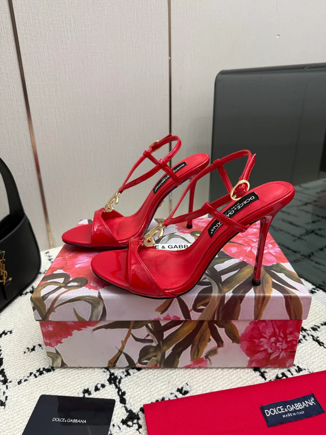 Босоножки Женские Dolce & Gabbana 18335955