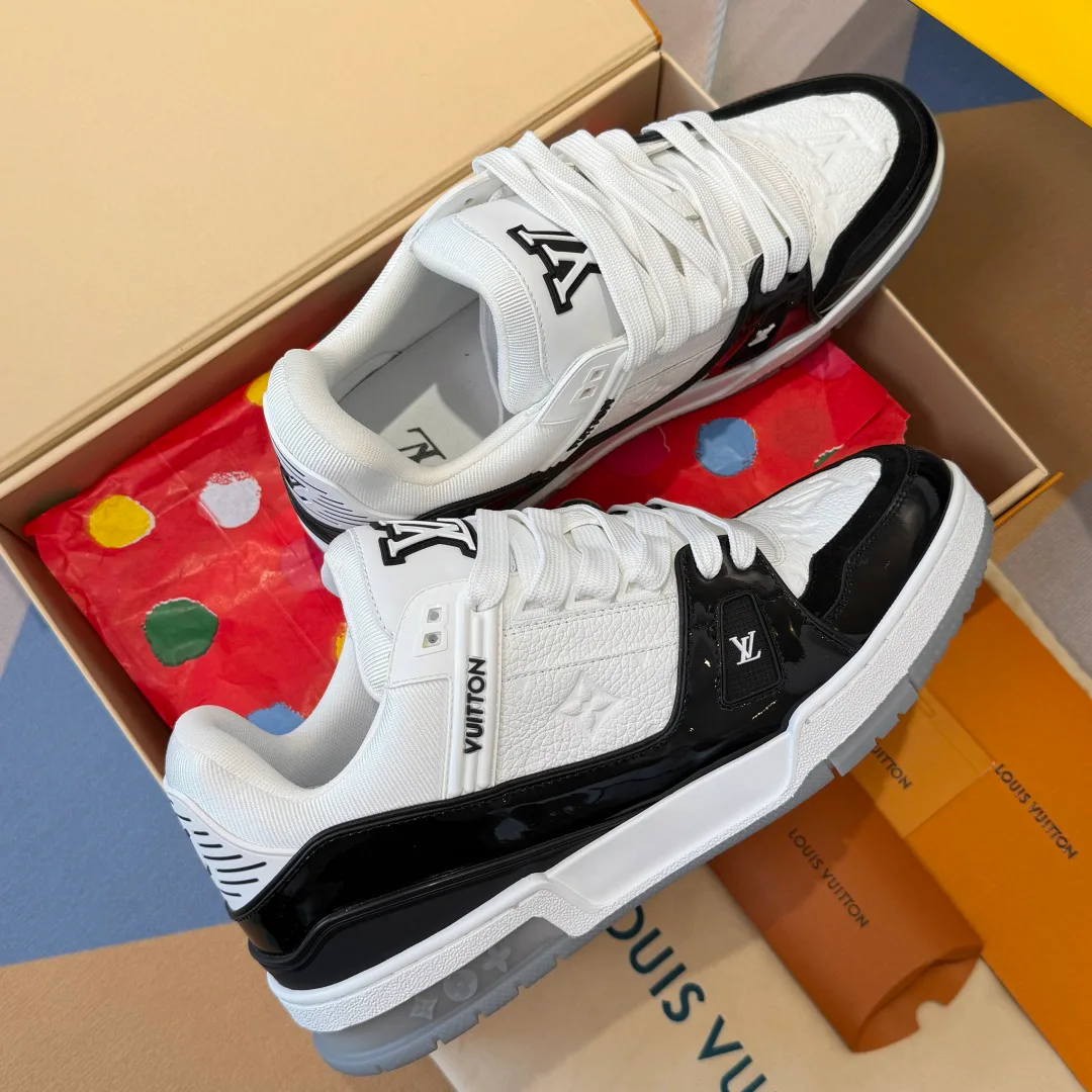 Кроссовки Мужские Louis Vuitton 10192686