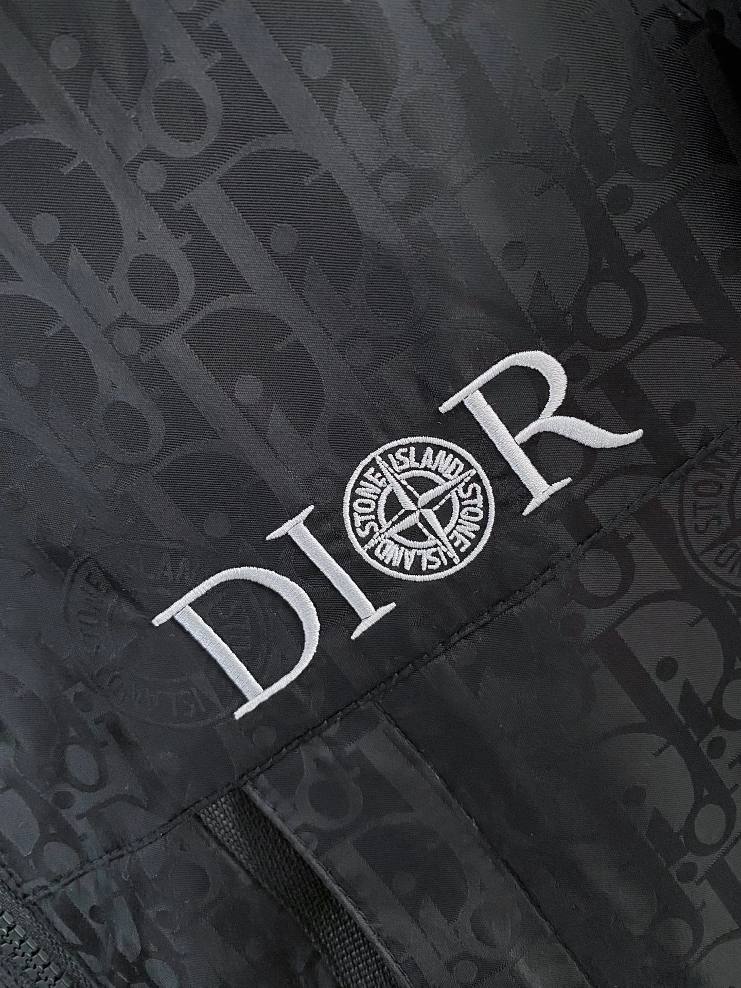 Куртки И Пуховики Мужские Christian Dior 11392189