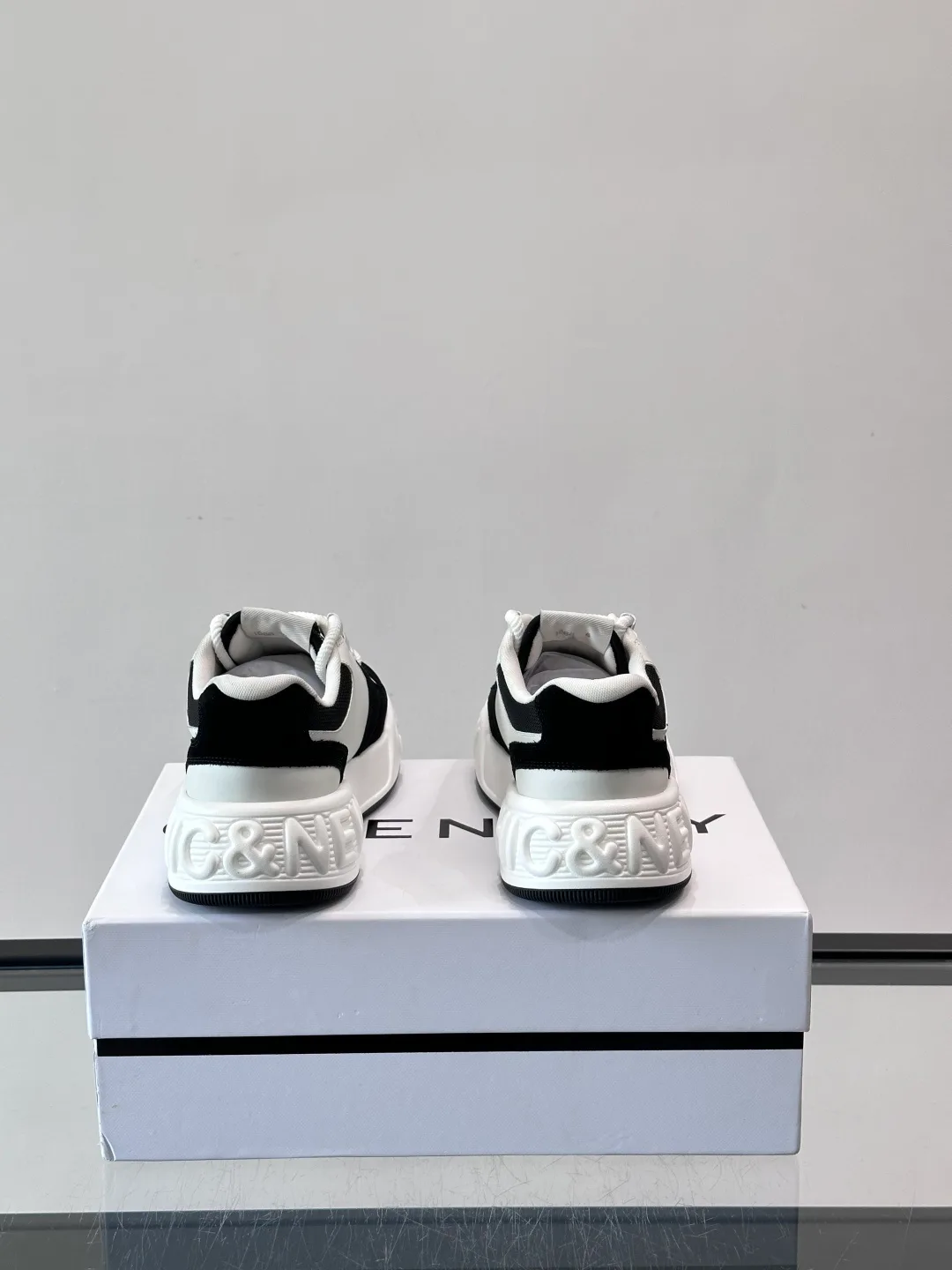 Кроссовки Мужские Givenchy 1889957