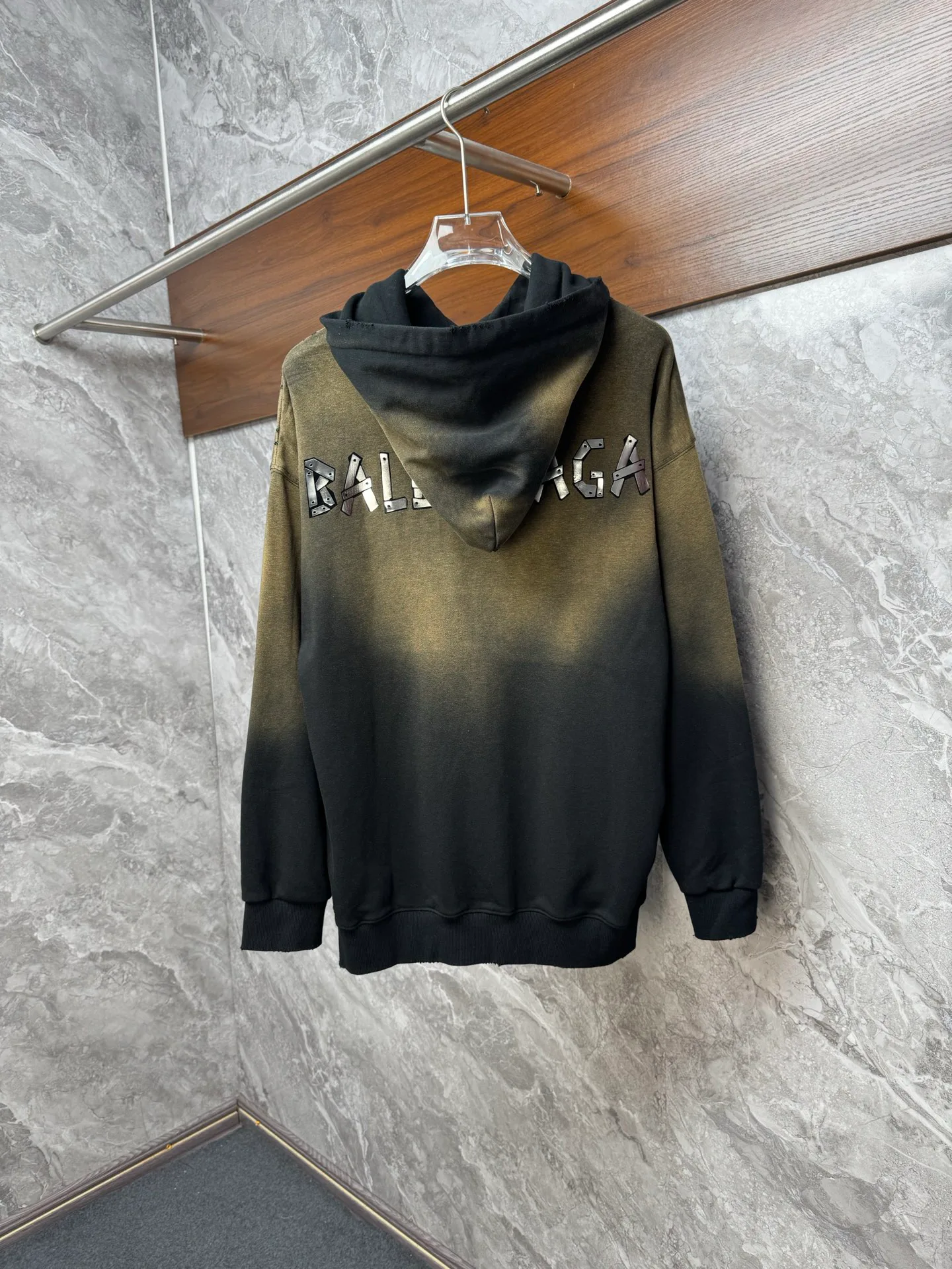 Свитшоты И Худи Женские Balenciaga 18182350