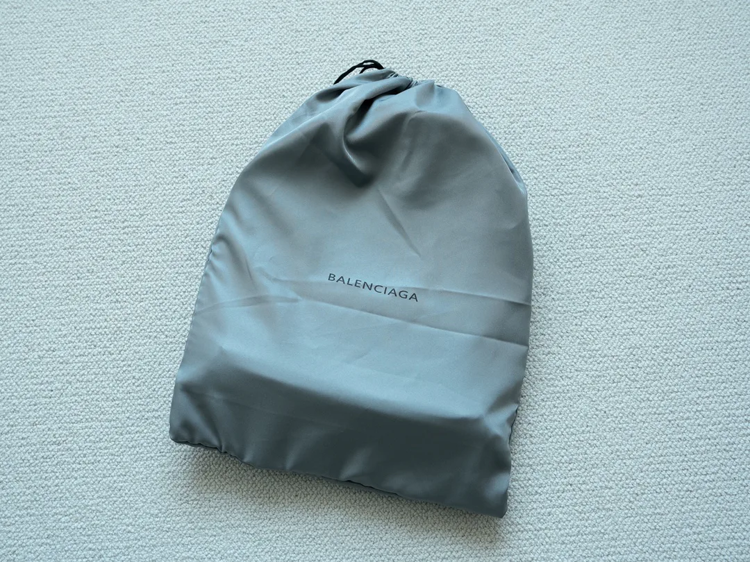 Рюкзаки Женские Balenciaga 18136521