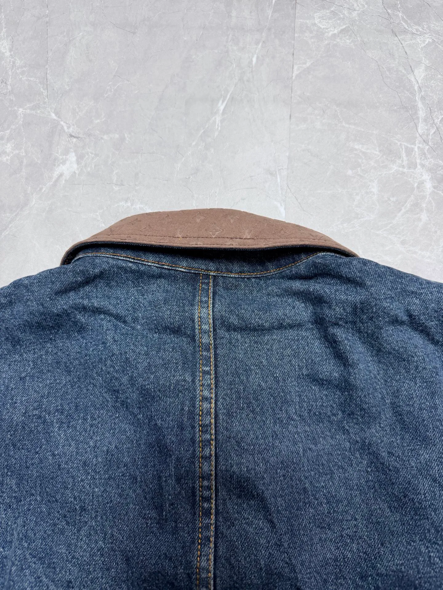 Куртки И Пуховики Мужские Louis Vuitton 11877967