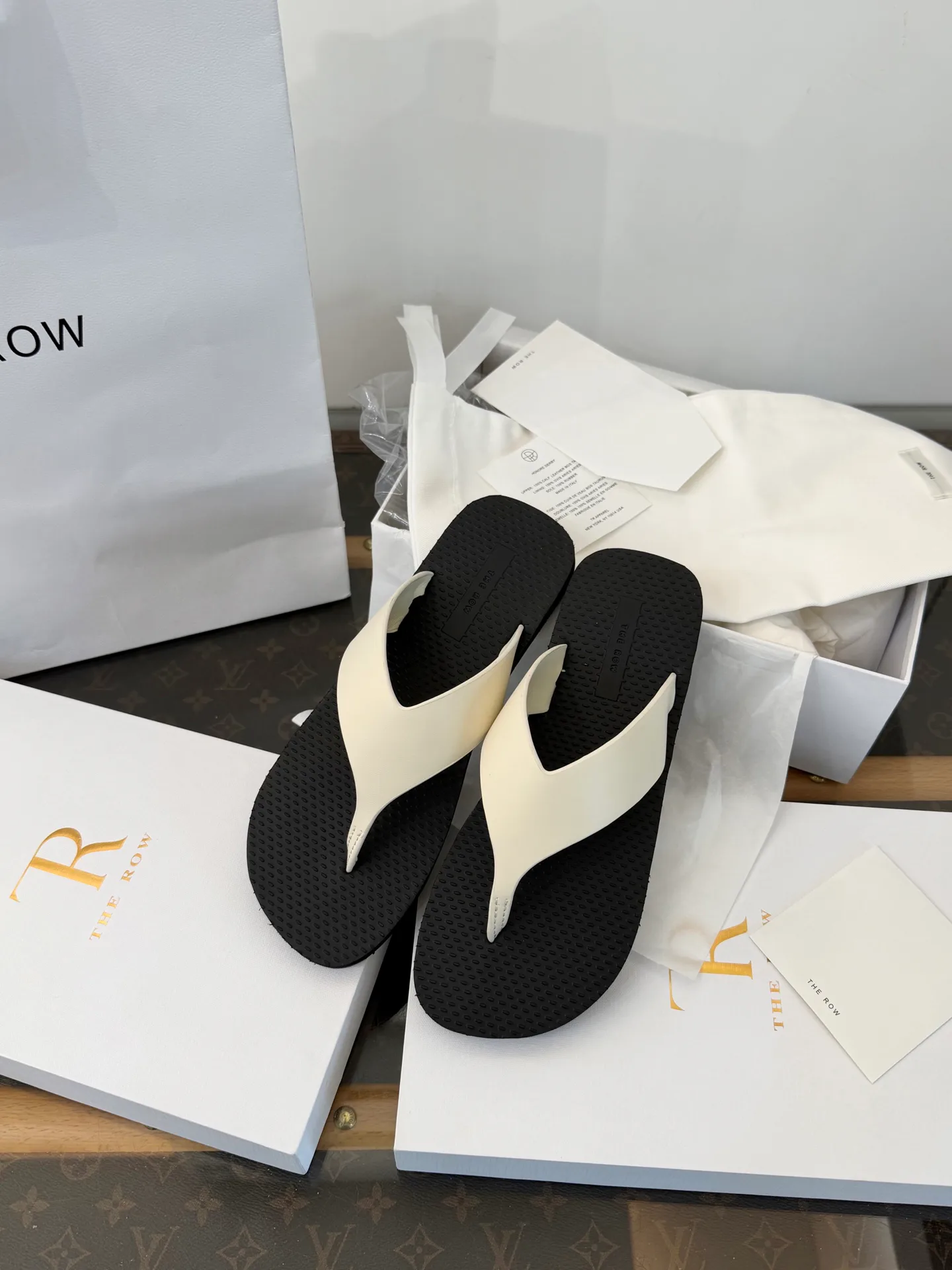 Шлепанцы Женские The Row 13551805