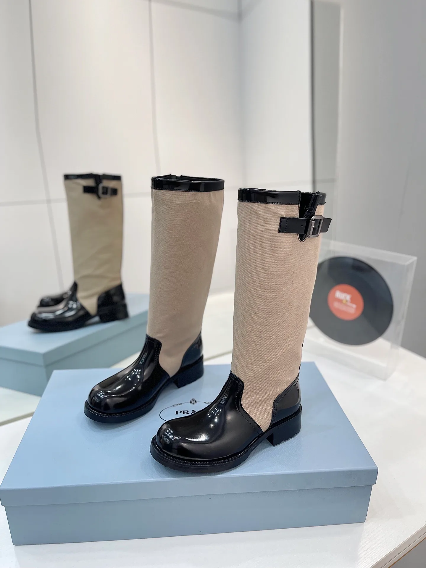 Сапоги Женские Prada 17968414