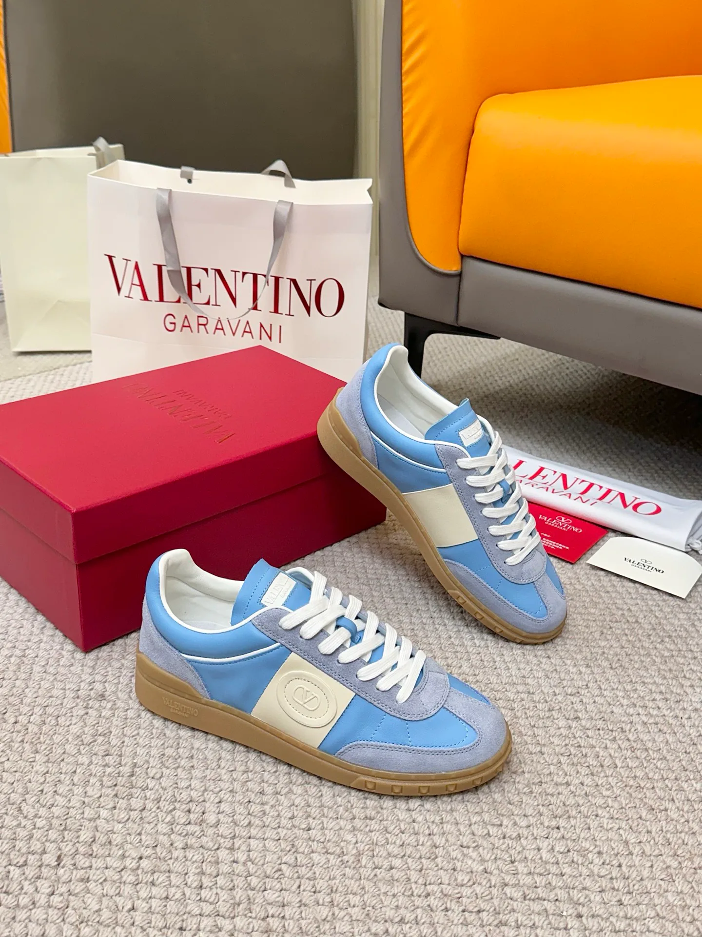 Кроссовки Женские Valentino 2628171