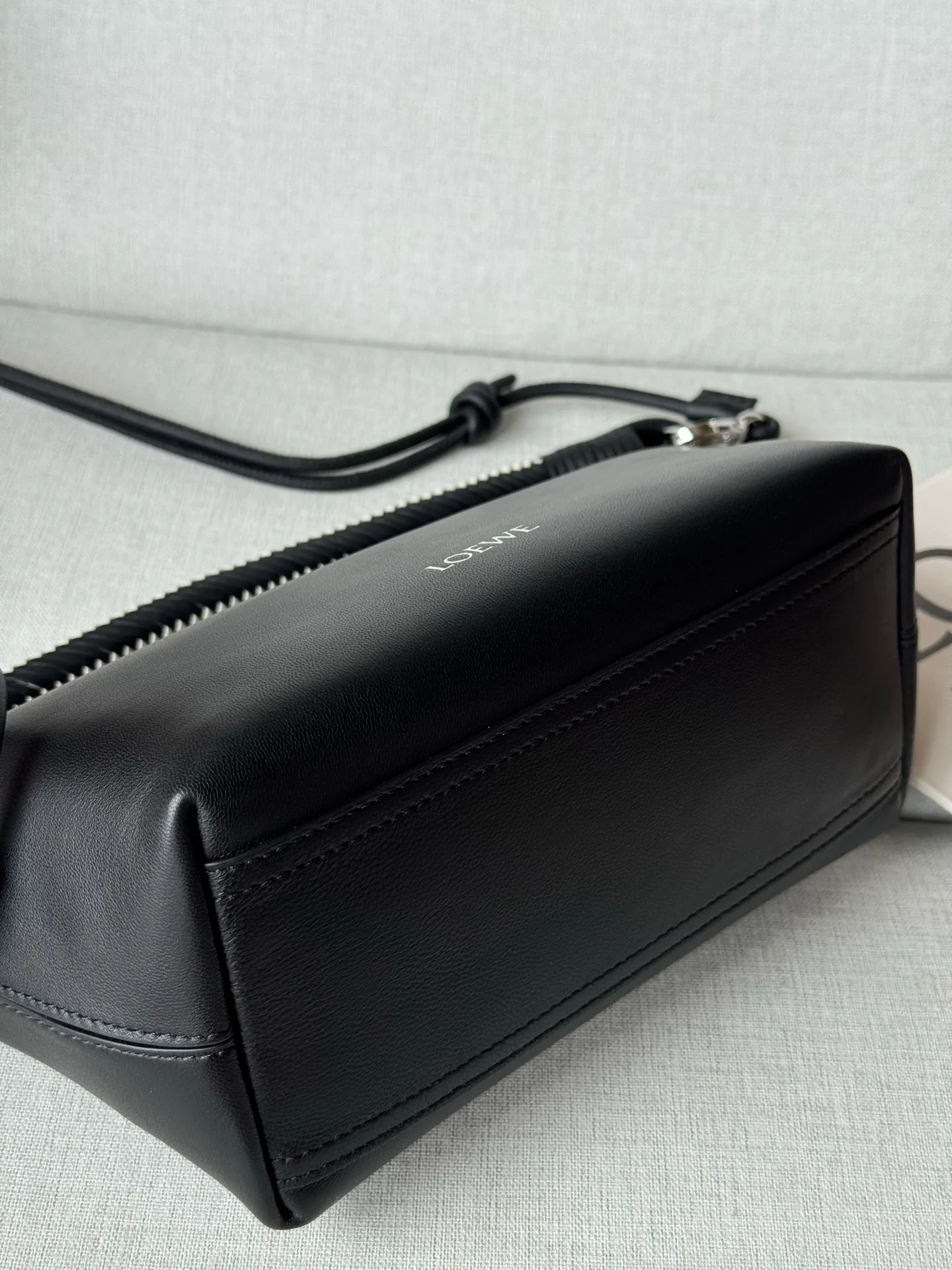 Классические Сумки Женские Loewe 17722819