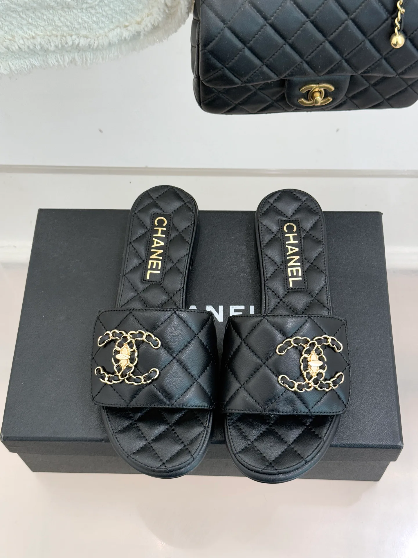 Шлепанцы Женские Chanel 10000865