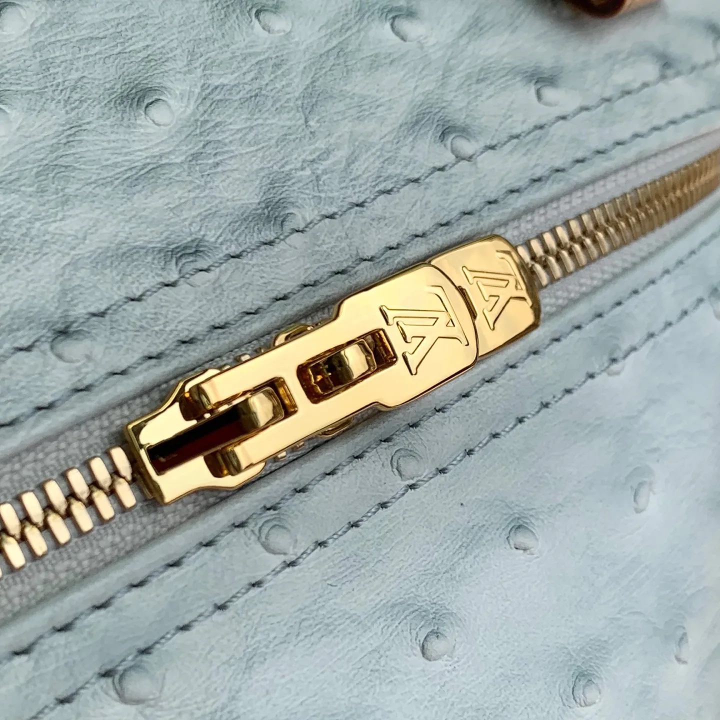 Классические Сумки Женские Louis Vuitton 18147542