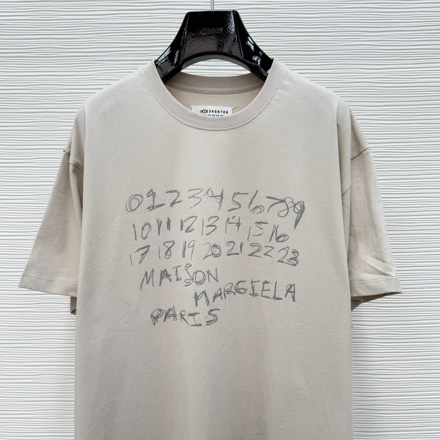 Футболки Женские Maison Margiela 11682526