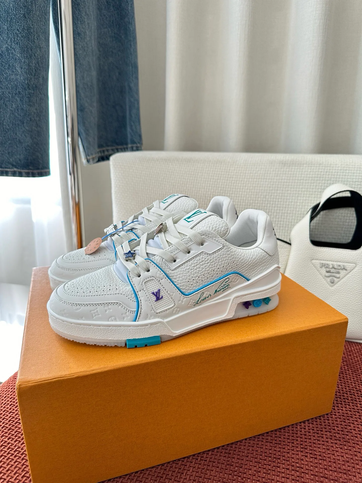 Кроссовки Женские Louis Vuitton 5045984