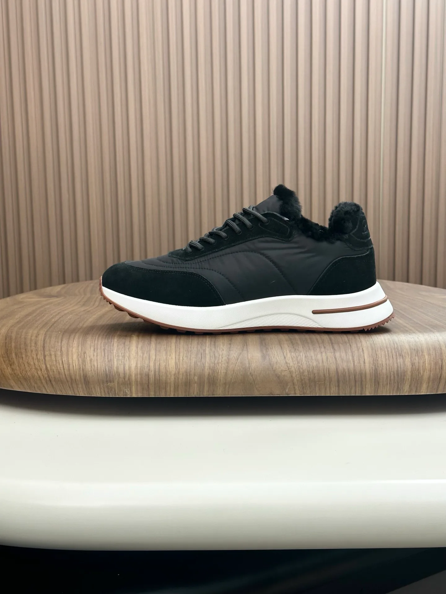 Кроссовки Мужские Loro Piana 581077