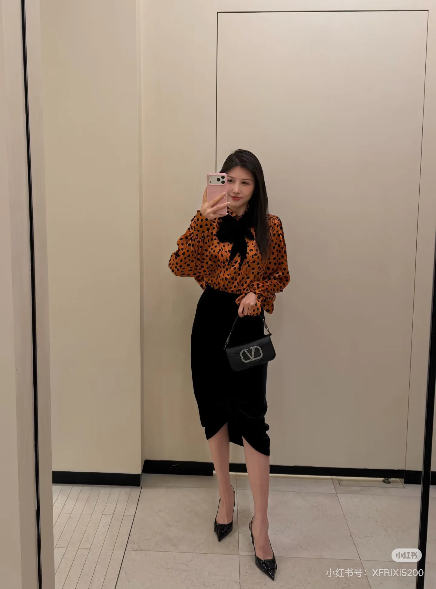 Рубашки Женские Vetements 12858042
