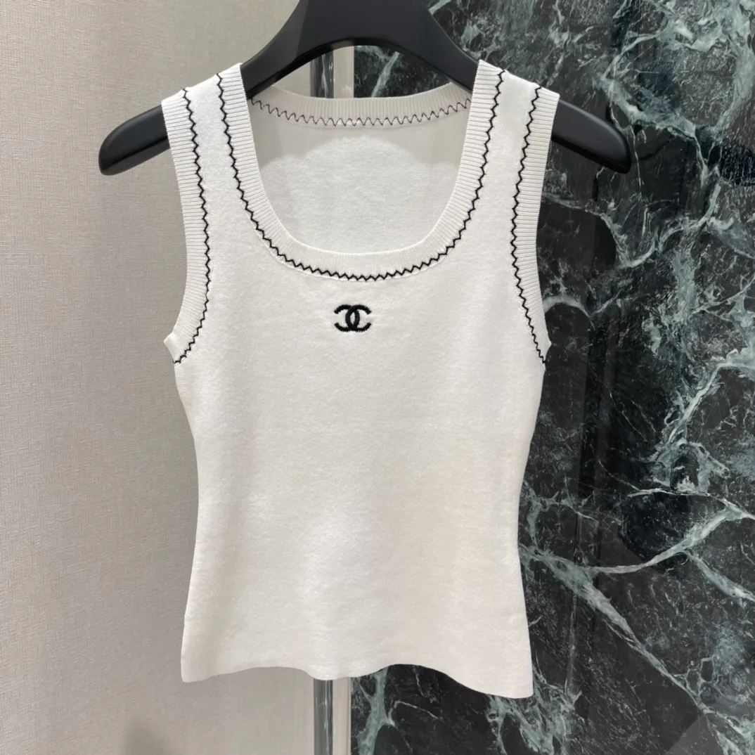 Жилеты Женские Chanel 13338738