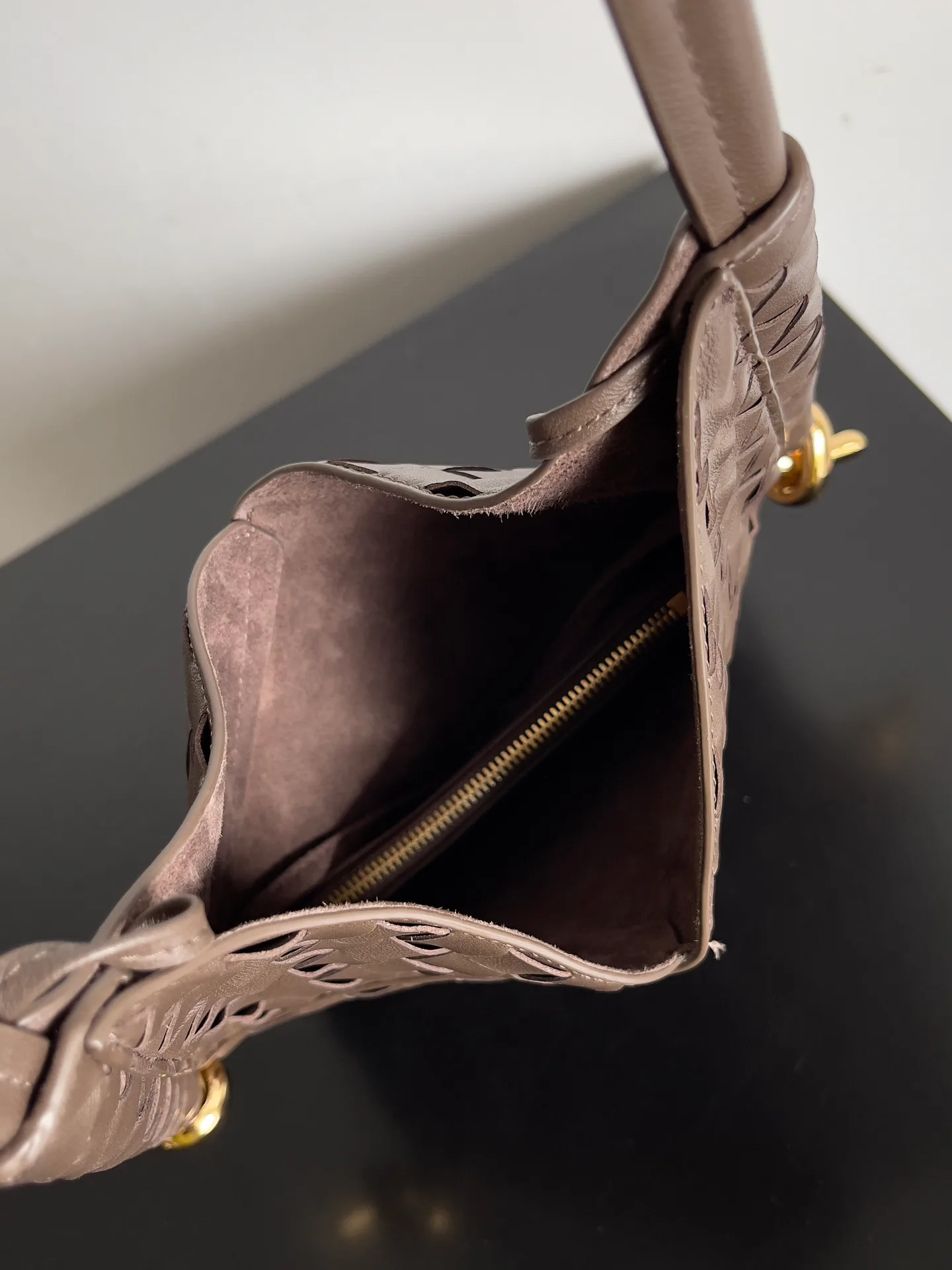 Классические Сумки Женские Bottega Veneta 11555529