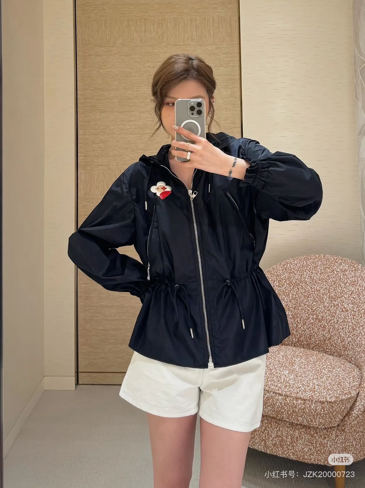 Куртки И Пуховики Женские Louis Vuitton 9804419