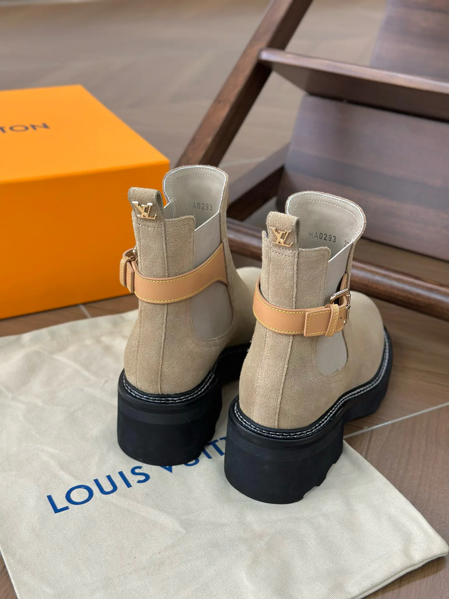 Ботинки Женские Louis Vuitton 5295258