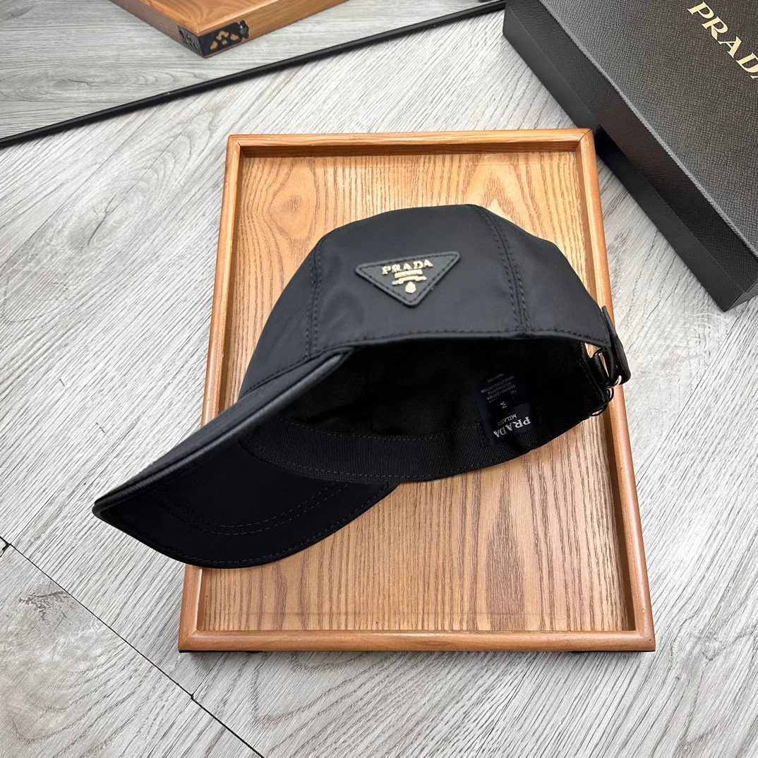 Головные Уборы Prada 12882085