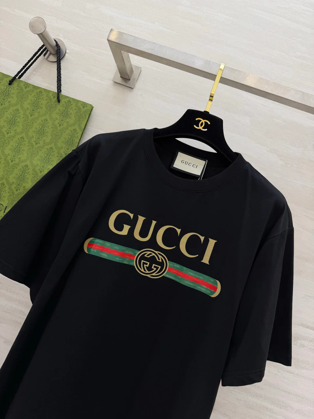 Футболки Женские Gucci 17451553