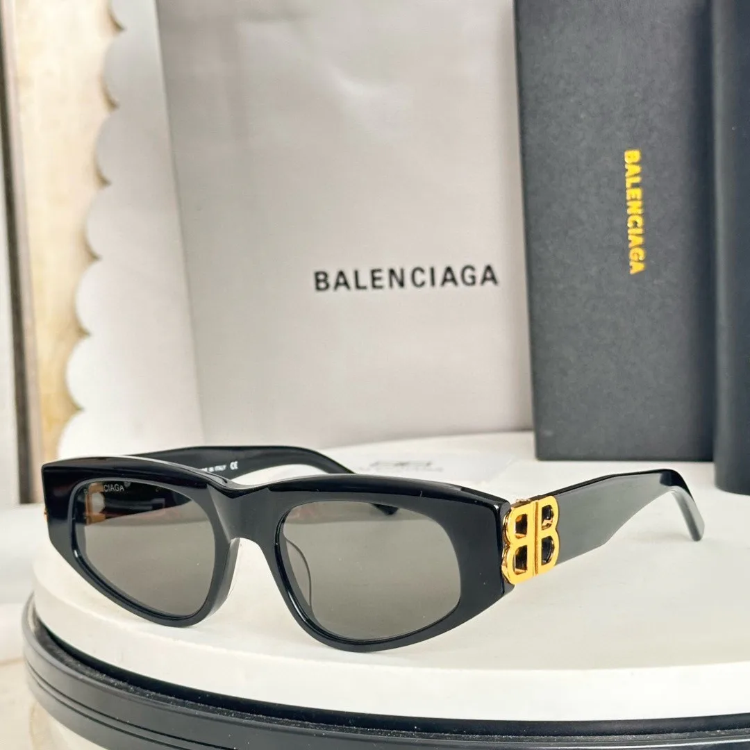 Очки Balenciaga 10379581