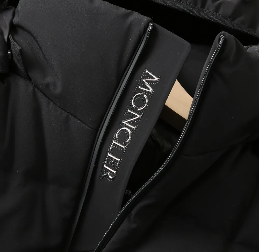 Куртки И Пуховики Мужские Moncler 915025