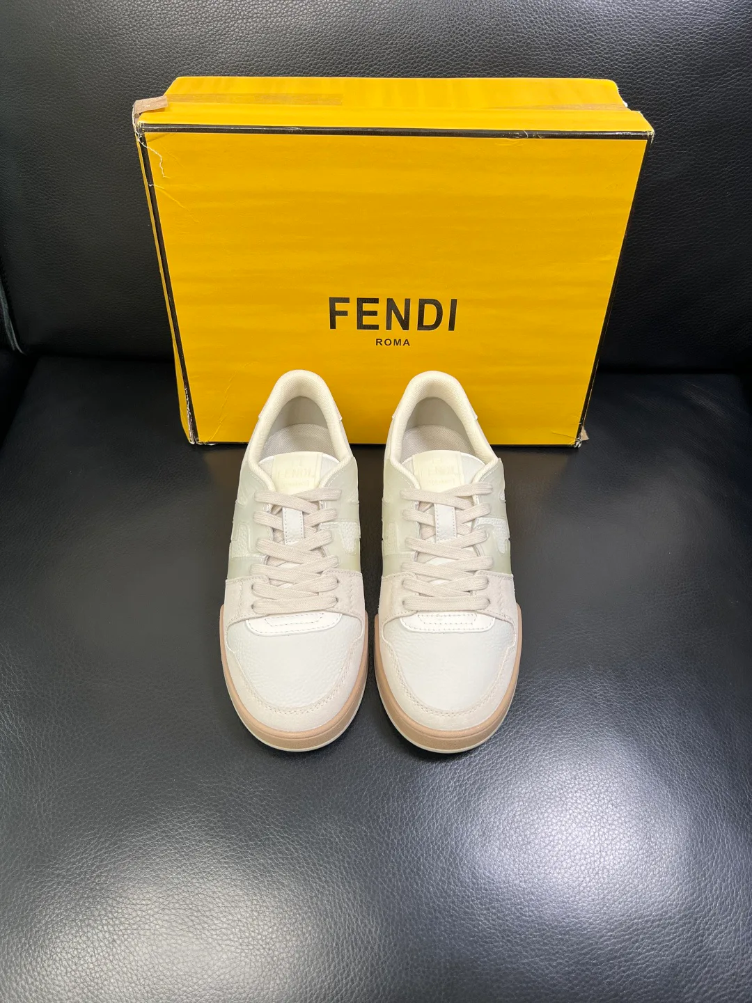 Кроссовки Женские Fendi 471665