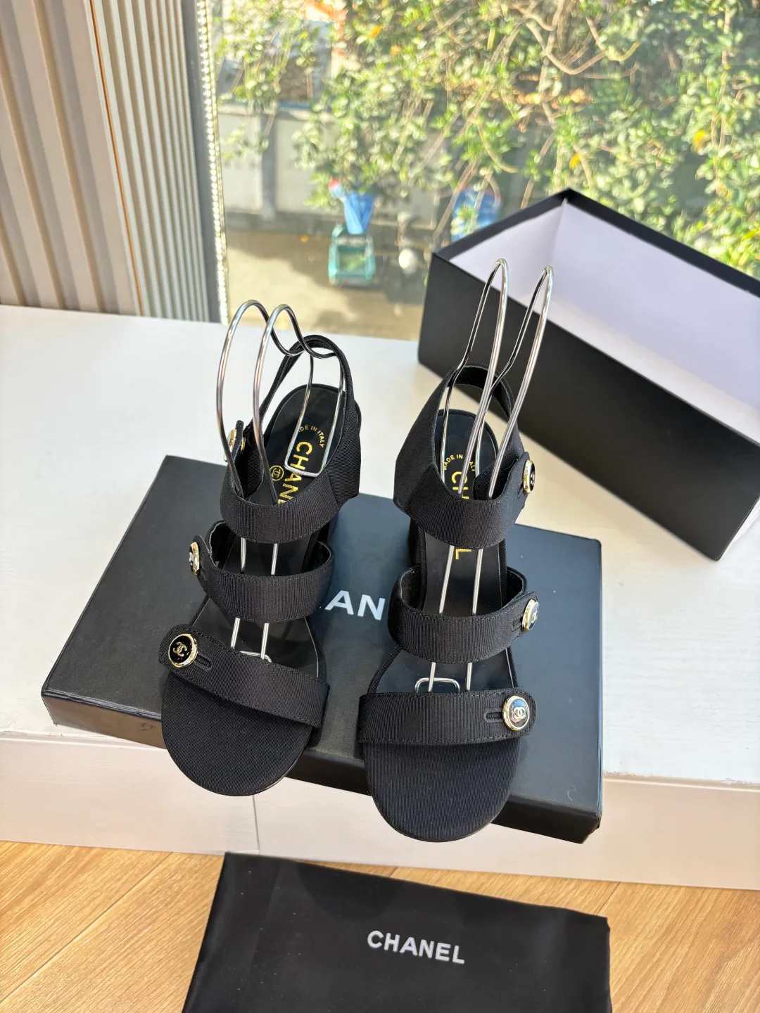 Босоножки Женские Chanel 10211563