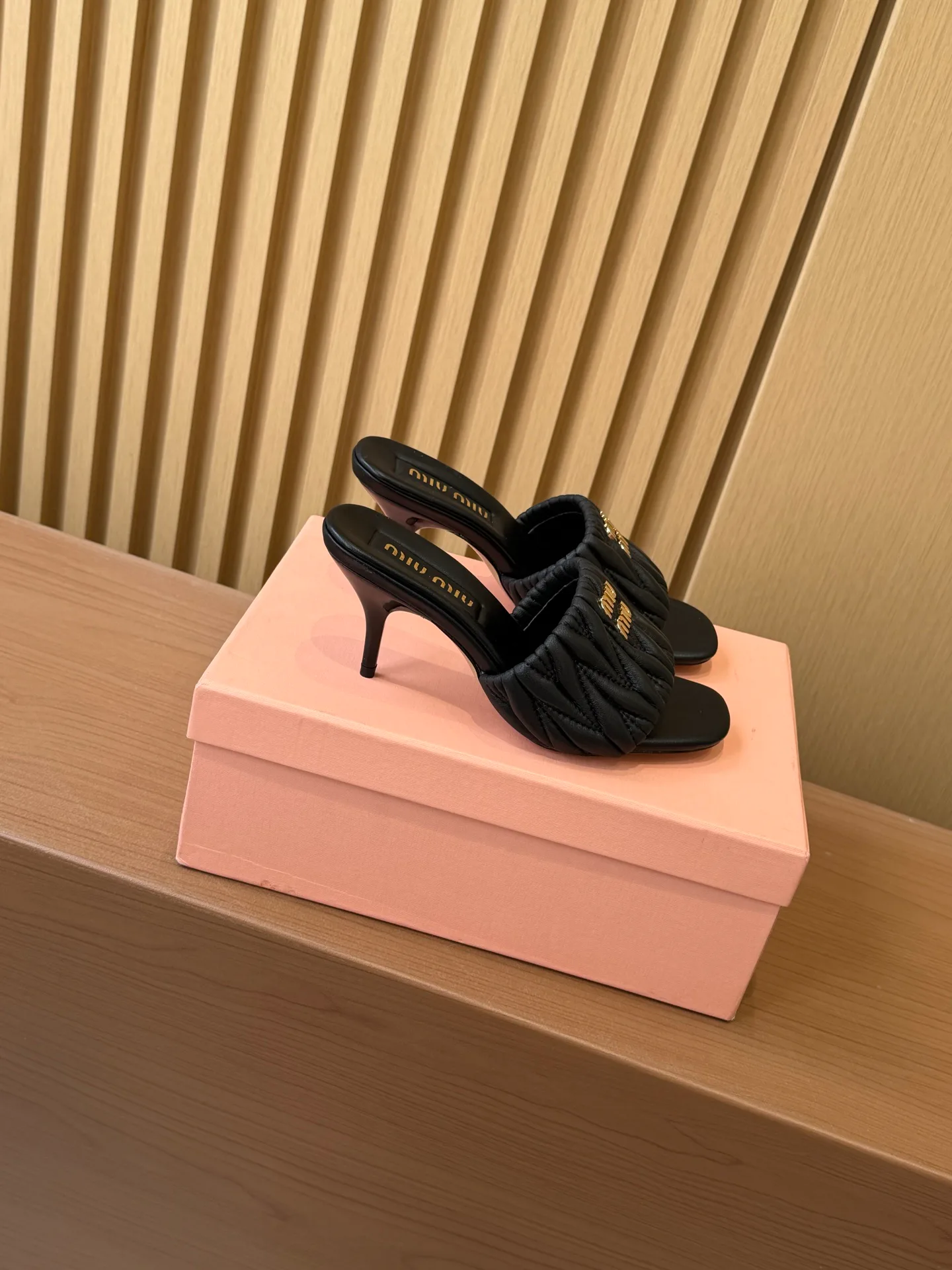 Босоножки Женские Miu Miu 13351178