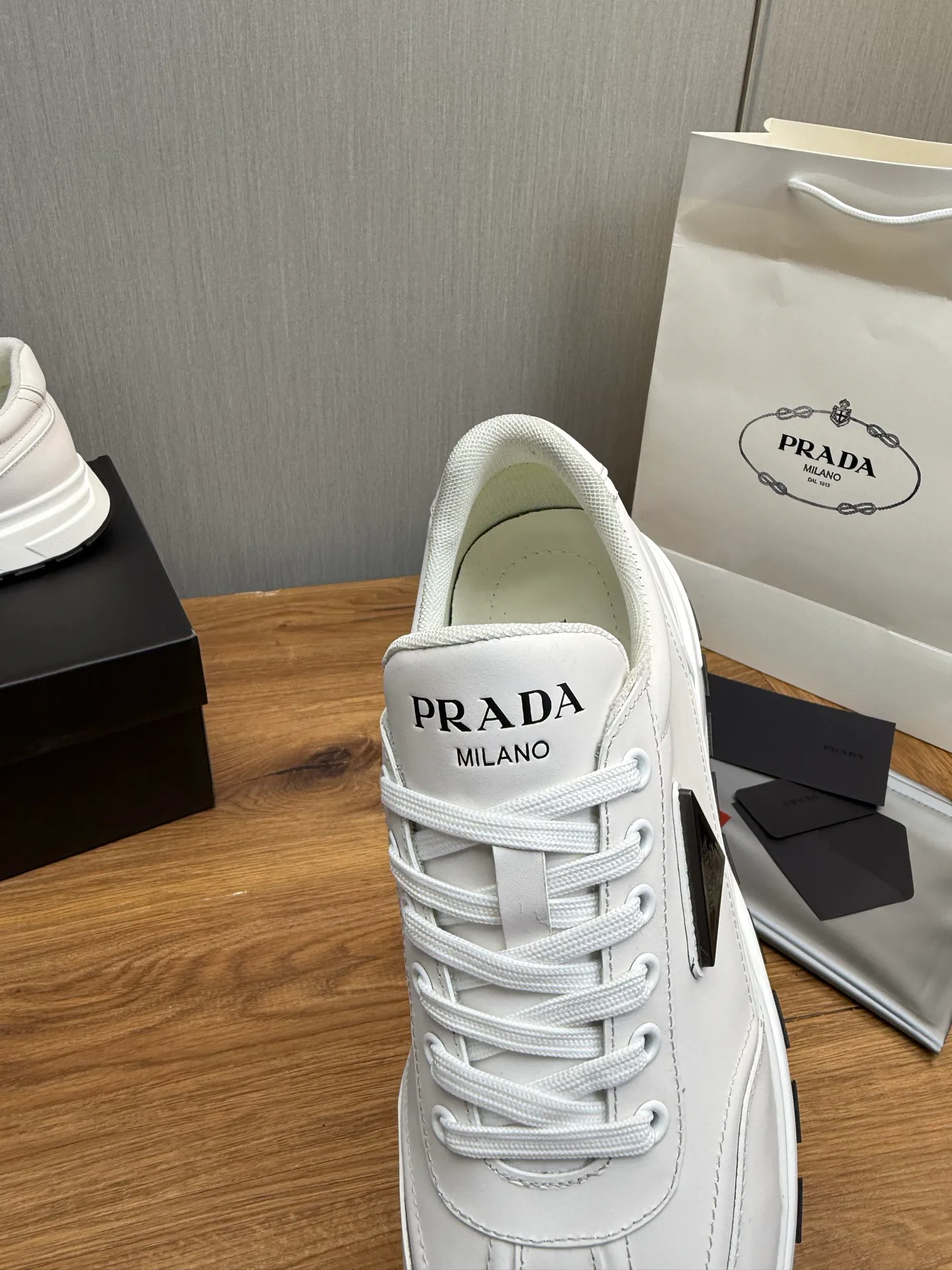 Кроссовки Мужские Prada 1261602