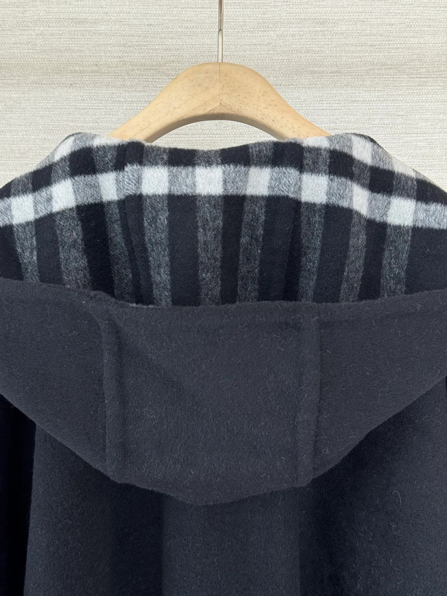 Пальто Женские Burberry 19175040