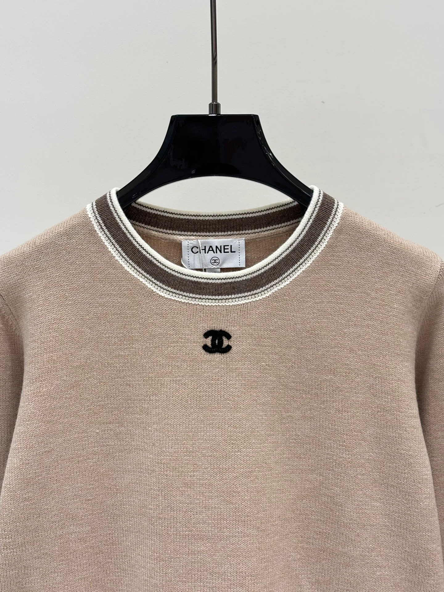 Джемперы И Свитеры Женские Chanel 17914033