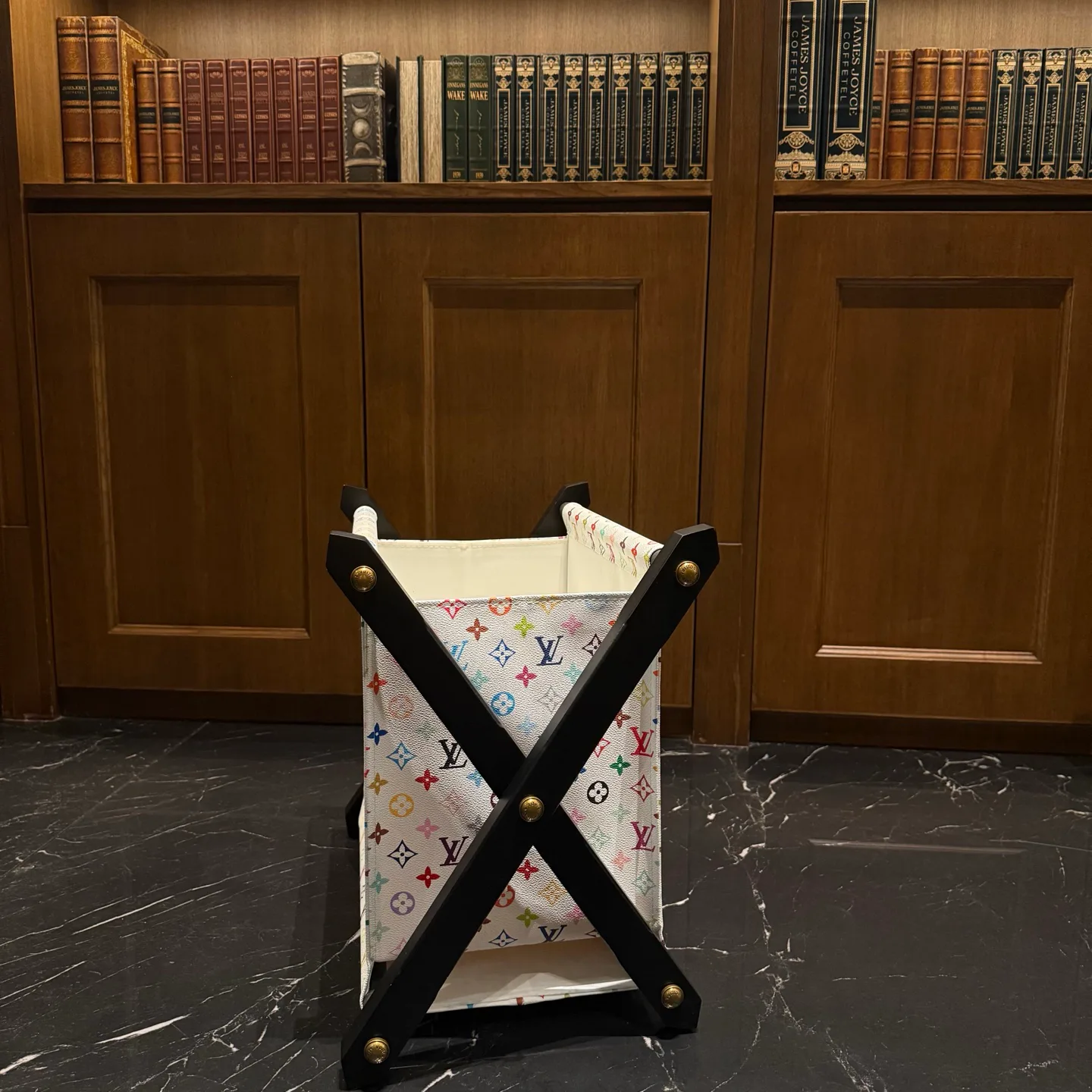 Текстиль Louis Vuitton 11272260