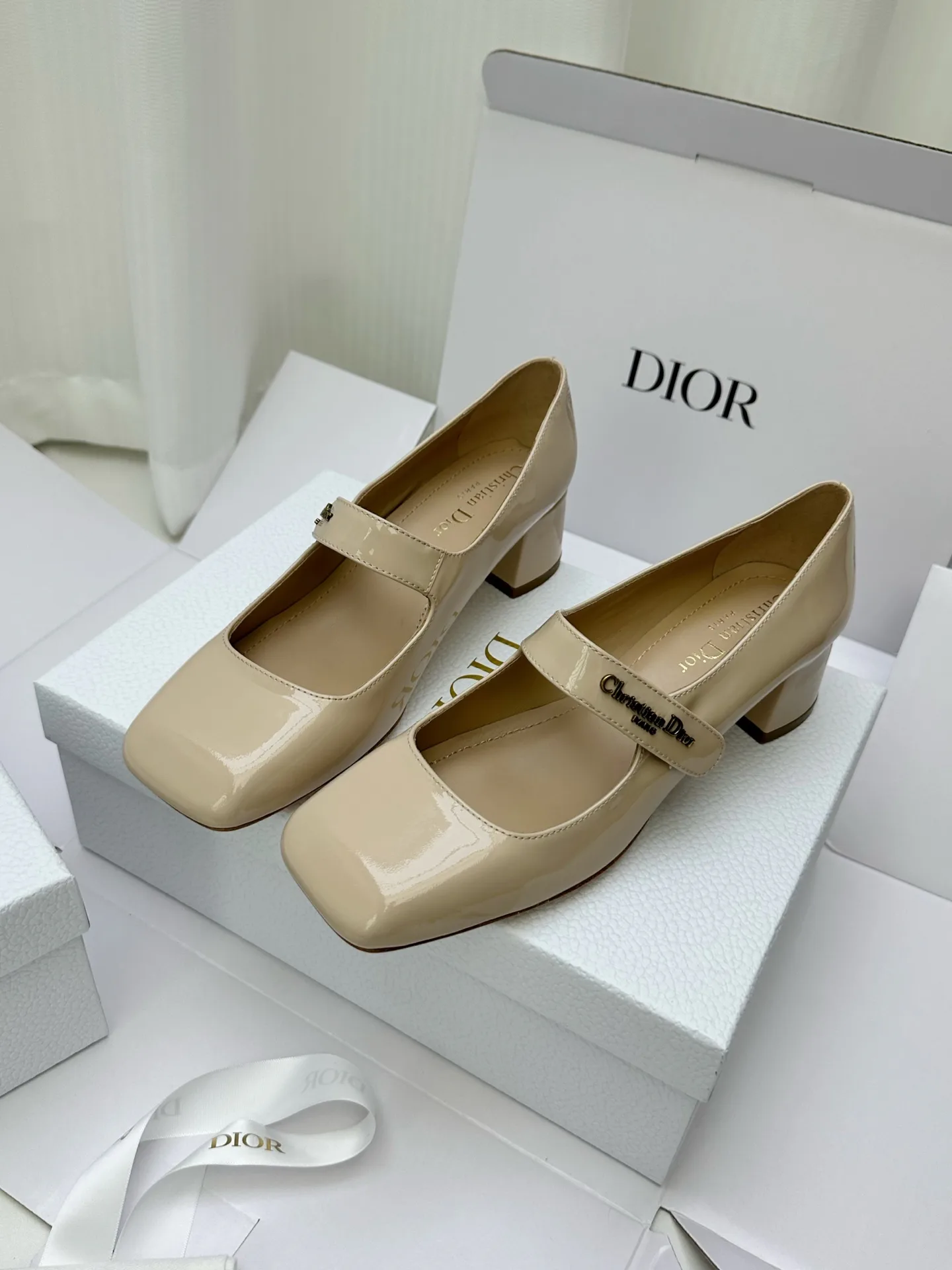 Туфли Женские Christian Dior 18702834