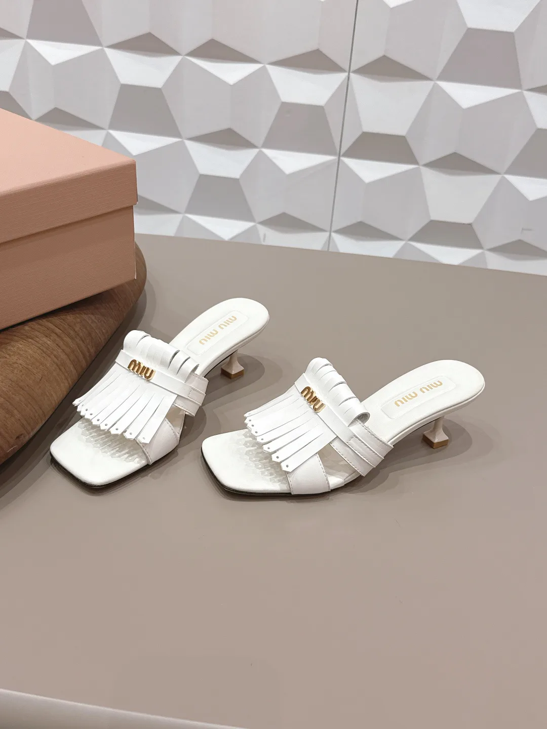 Босоножки Женские Miu Miu 10065992