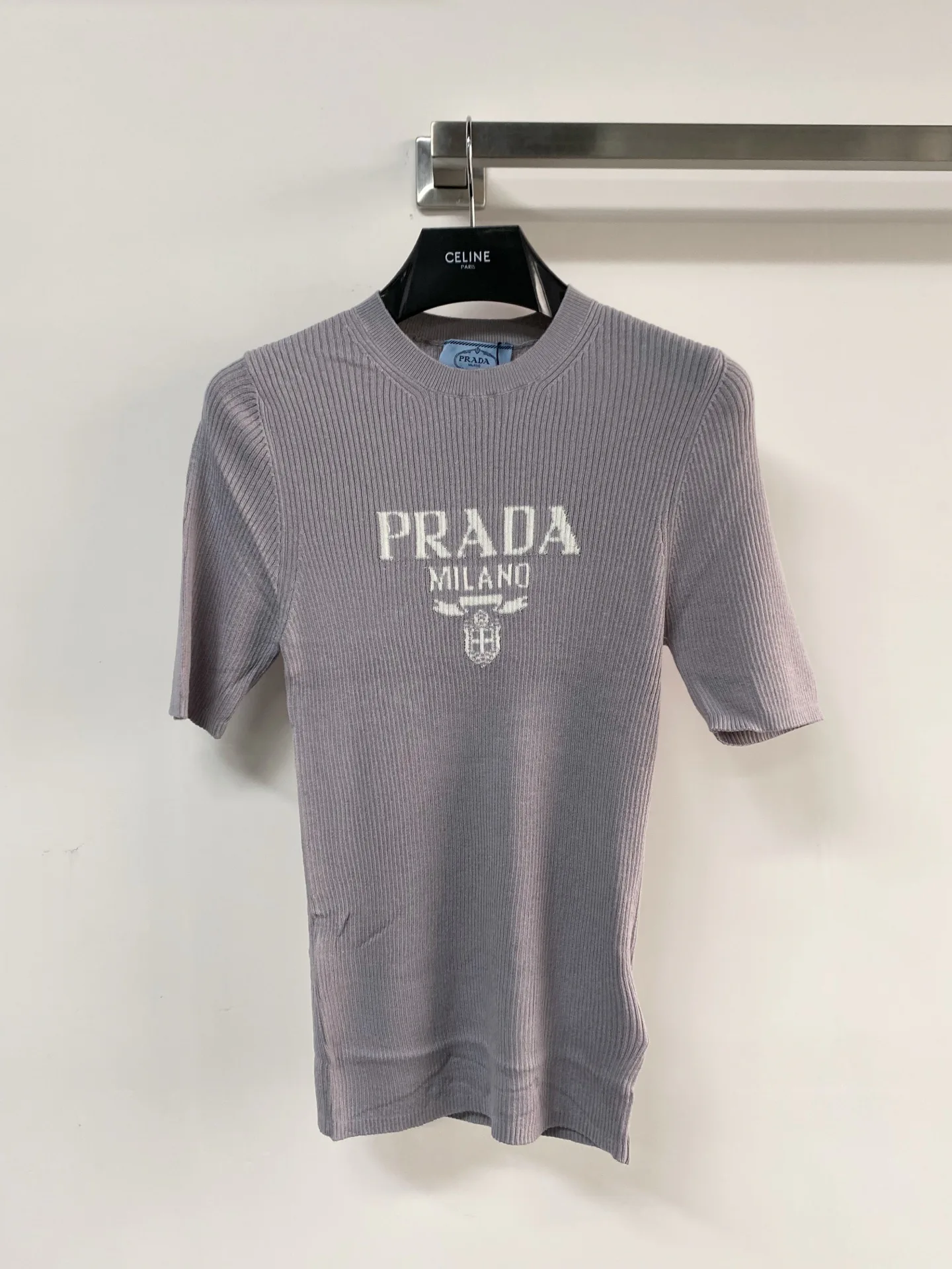 Футболки Женские Prada 11946192