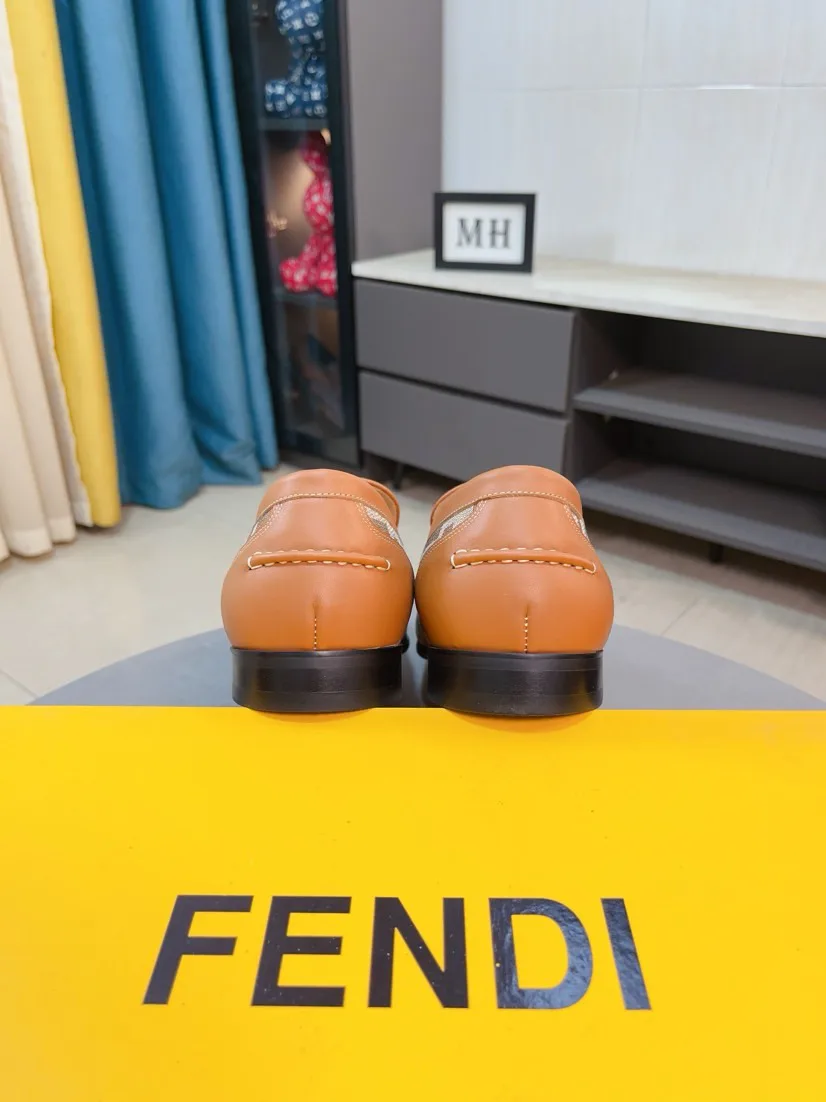 Лоферы Женские Fendi 71904