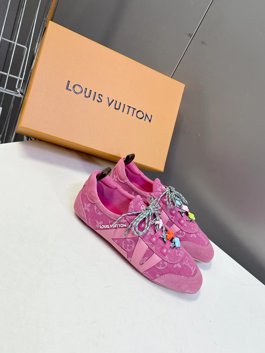 Туфли Женские Louis Vuitton 13370944